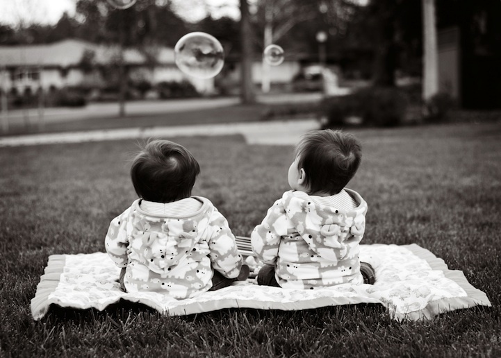 10 Photos of the Most Adorable Twins Ever!