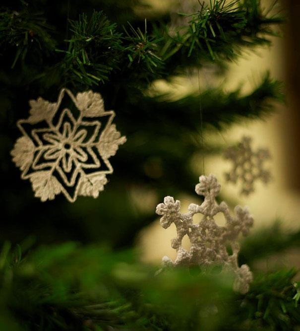 12 Creative Ideas For Your Christmas Tree!