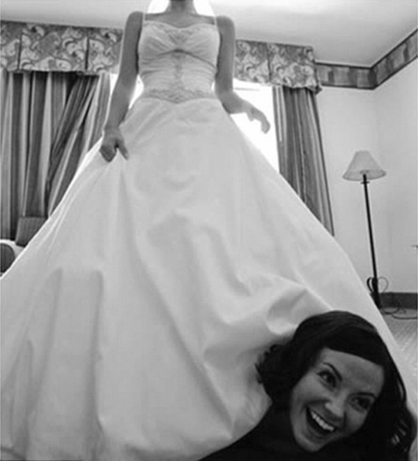 Top 10 Worst Wedding Photos Ever!