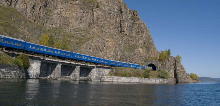 Most Amazing Railways in the World! 10 Pics!