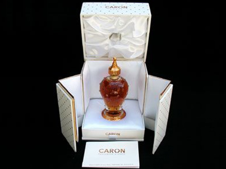 Top 10 Most Expensive Perfumes in the World!