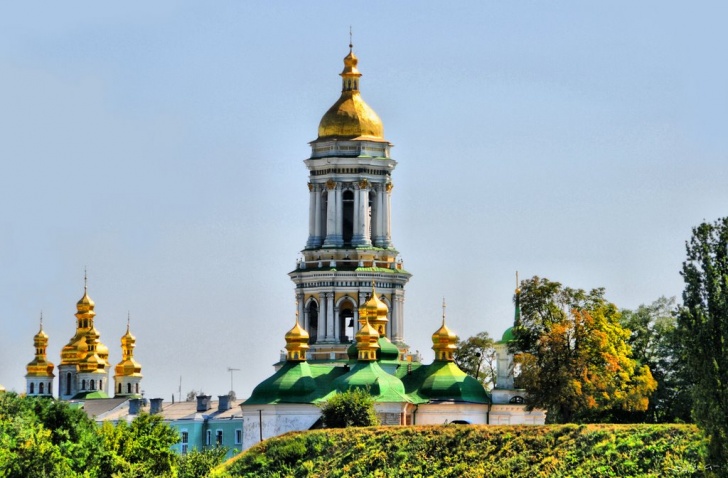 Hot: Top 15 Must See Places in Ukraine!