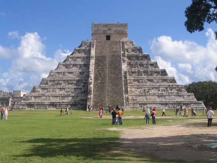 10 Most Historic Vacation Spots In The World!