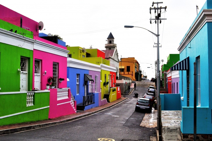 10 Most Colorful Cities in the World!